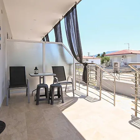 Apartman Aigli Garden Getaway, Escape Close To *