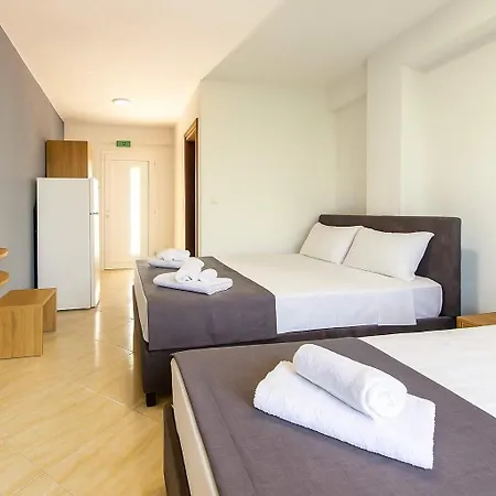 Aigli Garden Getaway, Escape Close To Apartmán