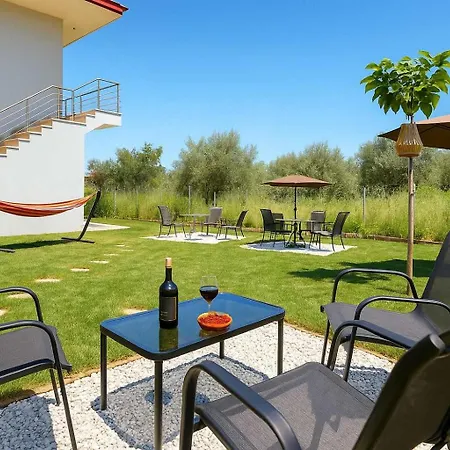 Aigli Garden Getaway, Escape Close To *